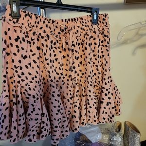 Spotted ruffle skort